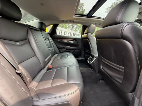 Used 2016 Cadillac XTS Premium image 24