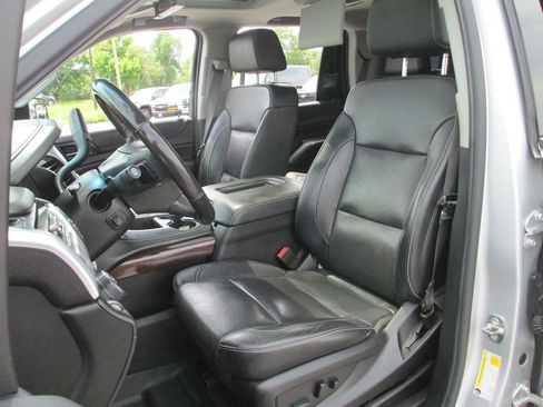 Used 2019 GMC Yukon SLT w/ Open Road Package AWD/4WD image 22