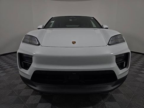Certified 2025 Porsche Macan 4S Electric image 10
