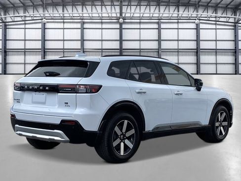 New 2026 Honda Prologue Touring image 4