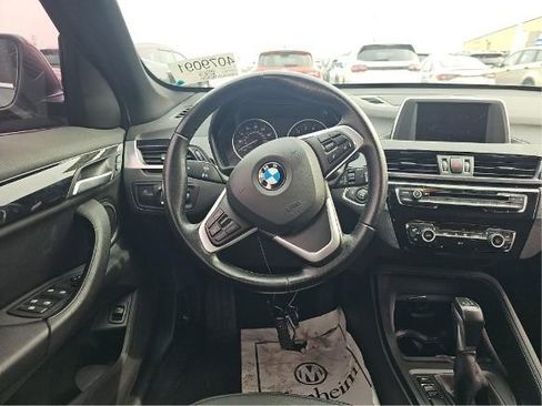 Used 2017 BMW X1 sDrive28i image 6