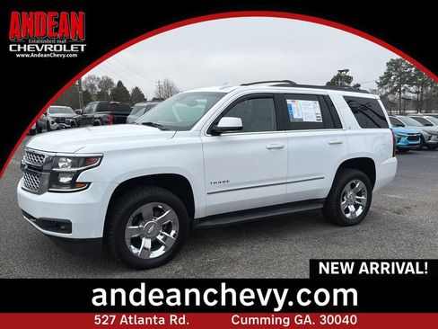 Used 2017 Chevrolet Tahoe LT w/ LT Signature Package image 1