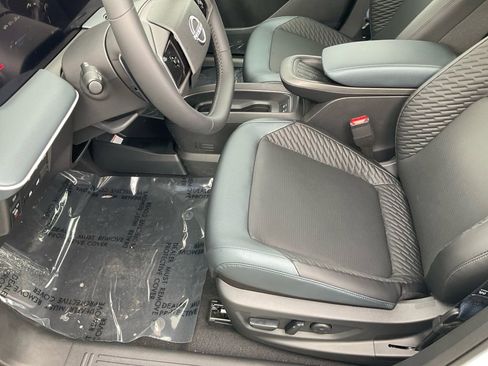 New 2026 Nissan Leaf Platinum+ w/ Cargo Package (Platinum+) image 12