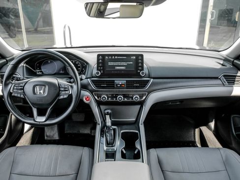 Used 2018 Honda Accord EX-L image 18