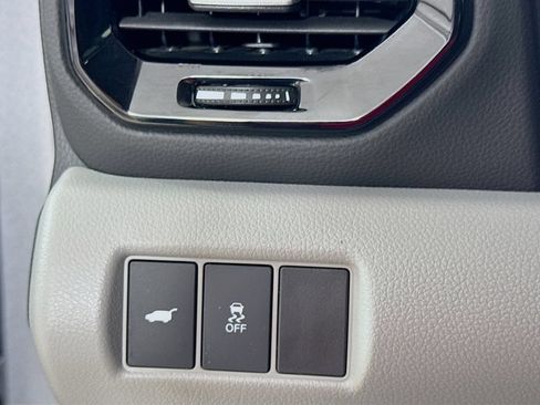 Used 2024 Honda Pilot EX-L image 13