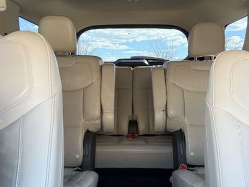 Used 2021 Ford Explorer Platinum w/ Equipment Group 601A image 41