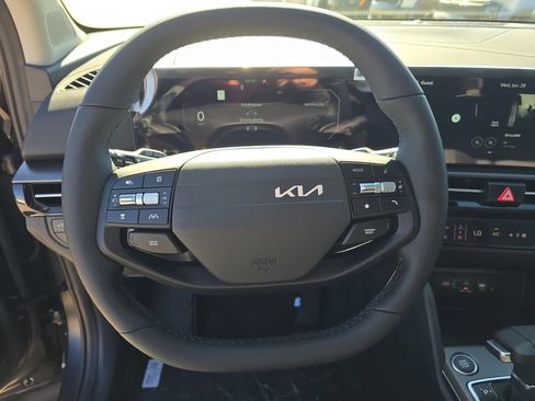 New 2026 Kia Sportage SX AWD/4WD image 30
