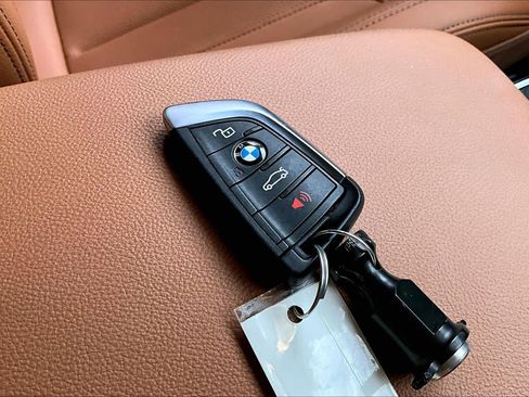 Used 2023 BMW X3 xDrive30i w/ Premium Package w/ZPA image 14