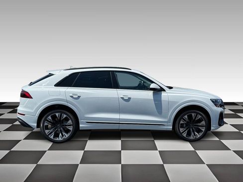 New 2025 Audi Q8 Premium image 2