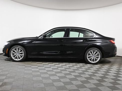 Used 2023 BMW 330i xDrive Sedan w/ Convenience Package AWD/4WD image 2