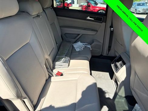Used 2019 Volkswagen Atlas SE w/ Towing Package FWD image 17