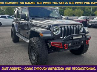 Used 2018 Jeep Wrangler Unlimited Sahara AWD/4WD video 1
