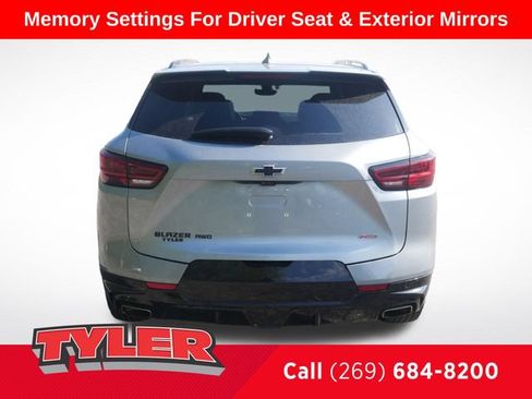 Used 2023 Chevrolet Blazer RS w/ Driver Confidence II Package AWD/4WD image 7