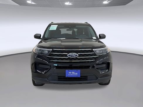 Certified 2022 Ford Explorer XLT RWD image 6
