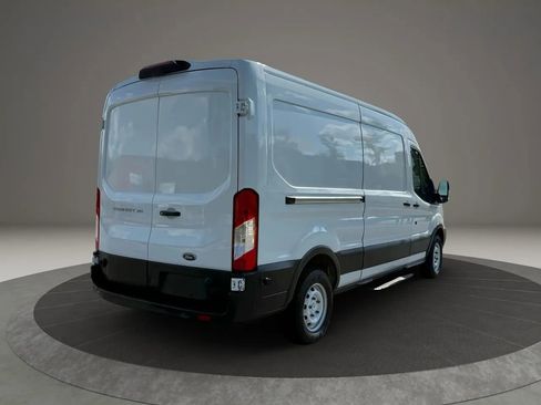 Used 2019 Ford Transit 150 148 Medium Roof image 4