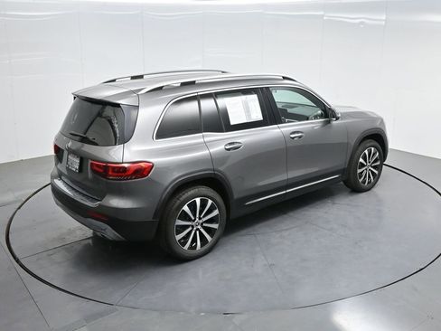 Used 2021 Mercedes-Benz GLB 250 image 44