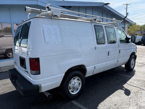 Used 2009 Ford E-350 and Econoline 350 Super Duty image 5
