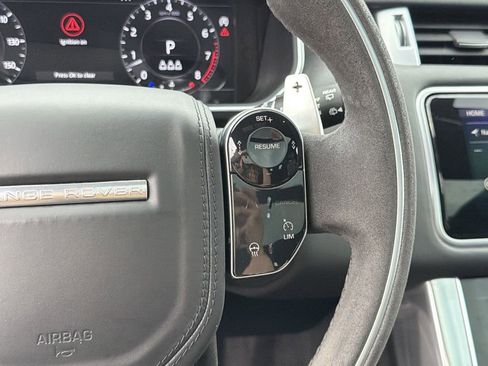 Used 2020 Land Rover Range Rover Sport HST image 24