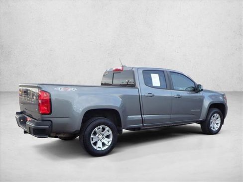 Used 2022 Chevrolet Colorado LT w/ LT Convenience Package image 4