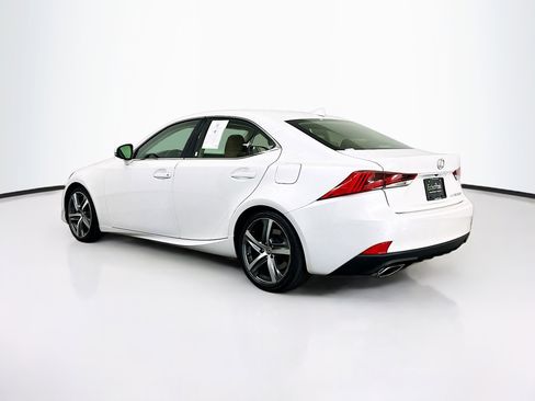 Used 2017 Lexus IS 300 AWD image 5