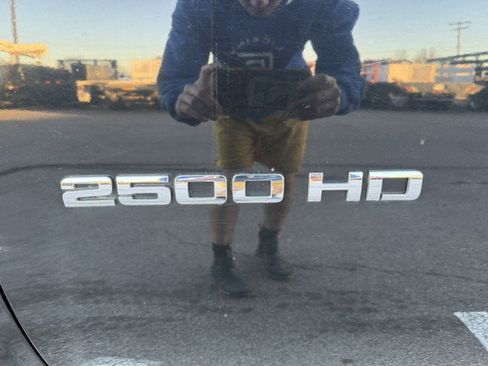 Used 2010 Chevrolet Silverado 2500 W/T image 15