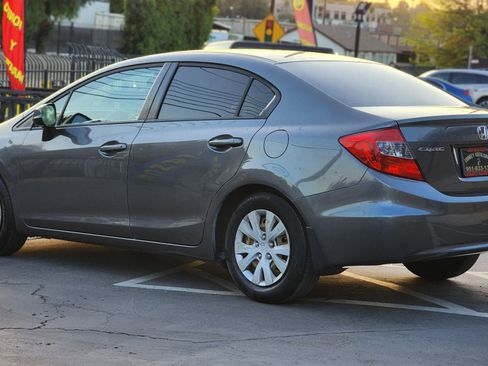 Used 2012 Honda Civic LX image 4