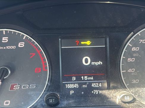 Used 2015 Audi SQ5 Premium Plus w/ Technology Package AWD/4WD image 17