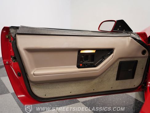 Used 1989 Chevrolet Corvette Convertible image 37