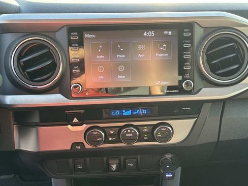 Used 2021 Toyota Tacoma image 25