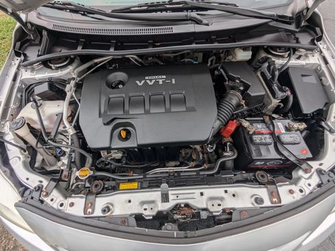 Used 2009 Toyota Corolla FWD image 22