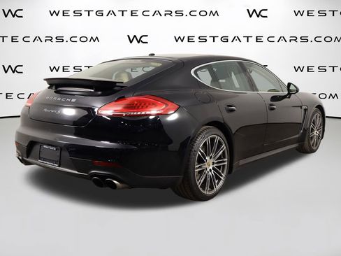 Used 2016 Porsche Panamera S image 45