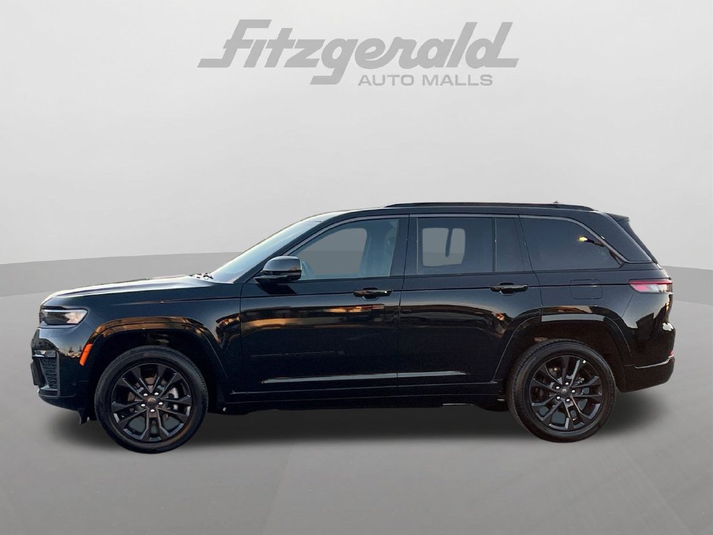 Used 2026 Jeep Grand Cherokee Limited AWD/4WD image 14