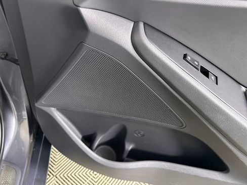 Used 2019 Hyundai Ioniq Limited image 29