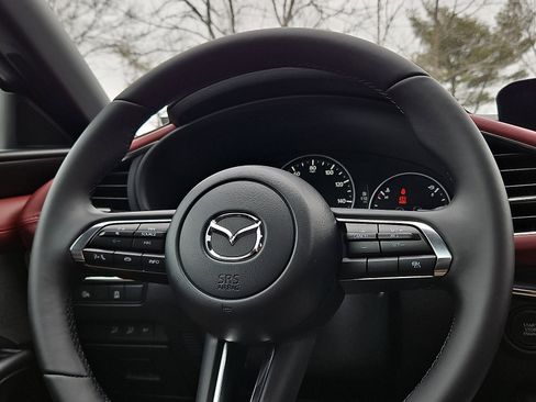 New 2026 MAZDA MAZDA3 2.5 S Hatchback w/ Premium Pkg image 17