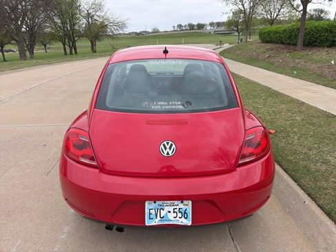 Used 2012 Volkswagen Beetle 2.5 image 4