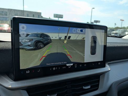 New 2026 Ford Explorer Active image 26