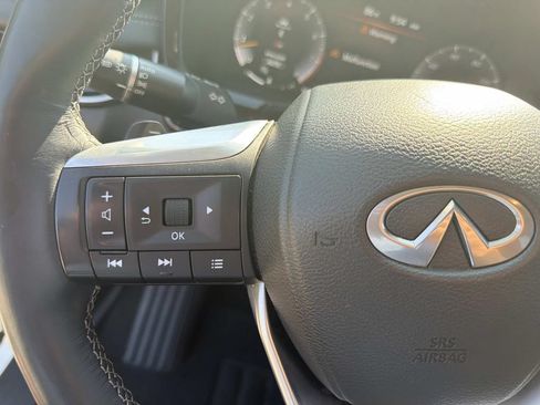 Used 2023 INFINITI QX60 Sensory w/ Cargo Package AWD/4WD image 28