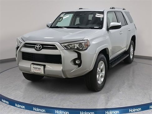 Certified 2024 Toyota 4Runner SR5 image 2