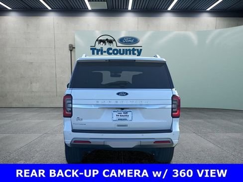 Used 2023 Ford Expedition Platinum image 6