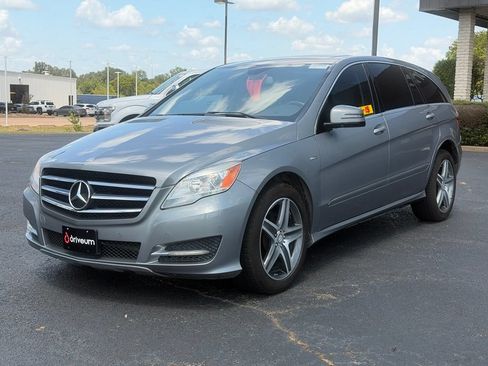 Used 2012 Mercedes-Benz R 350 4MATIC image 3