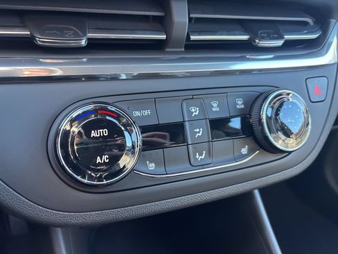New 2026 Buick Envista Preferred w/ Convenience I Package FWD image 14