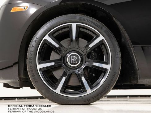 Used 2018 Rolls-Royce Dawn RWD image 20
