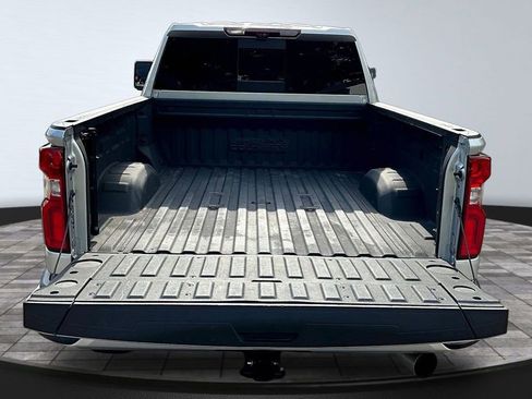 Used 2023 Chevrolet Silverado 2500 High Country w/ Z71 Off-Road Package AWD/4WD image 7