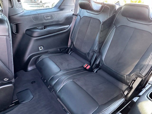 Used 2024 Jeep Grand Cherokee L Altitude AWD/4WD image 13