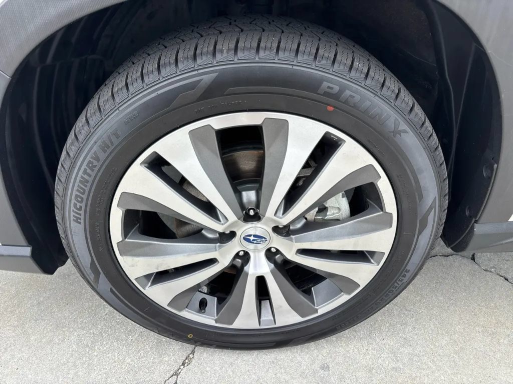 Used 2019 Subaru Ascent Limited AWD/4WD image 11