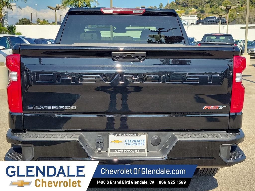 Used 2026 Chevrolet Silverado 1500 RST RWD image 12