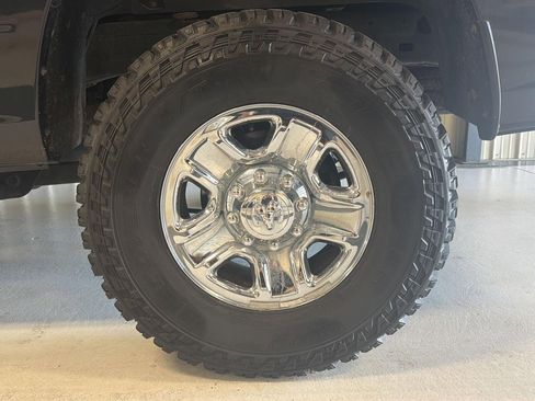 Used 2015 RAM 2500 Tradesman w/ Chrome Appearance Group image 25