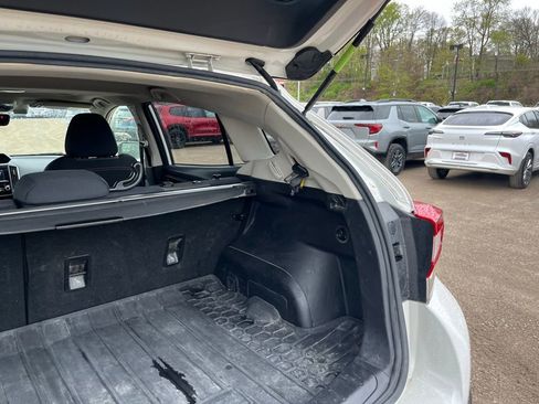 Used 2019 Subaru Crosstrek 2.0i Premium AWD/4WD image 13