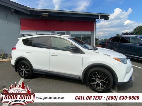 Used 2016 Toyota RAV4 SE AWD/4WD image 4