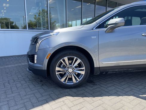 Used 2025 Cadillac XT5 Premium Luxury w/ Technology Package image 10